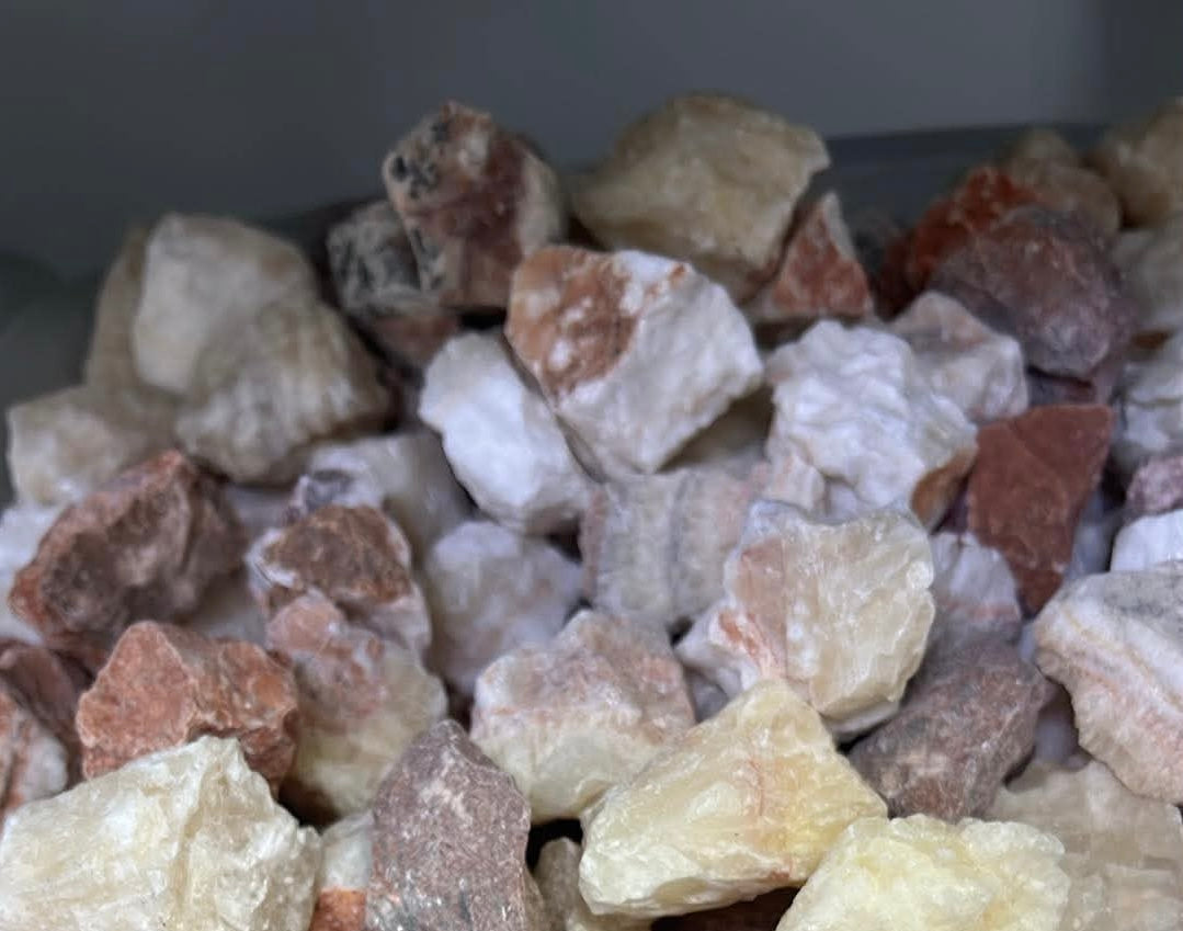 1kg Rough Porkstone – Natural Pink Feldspar Mix for Tumbling, Lapidary & Crafting