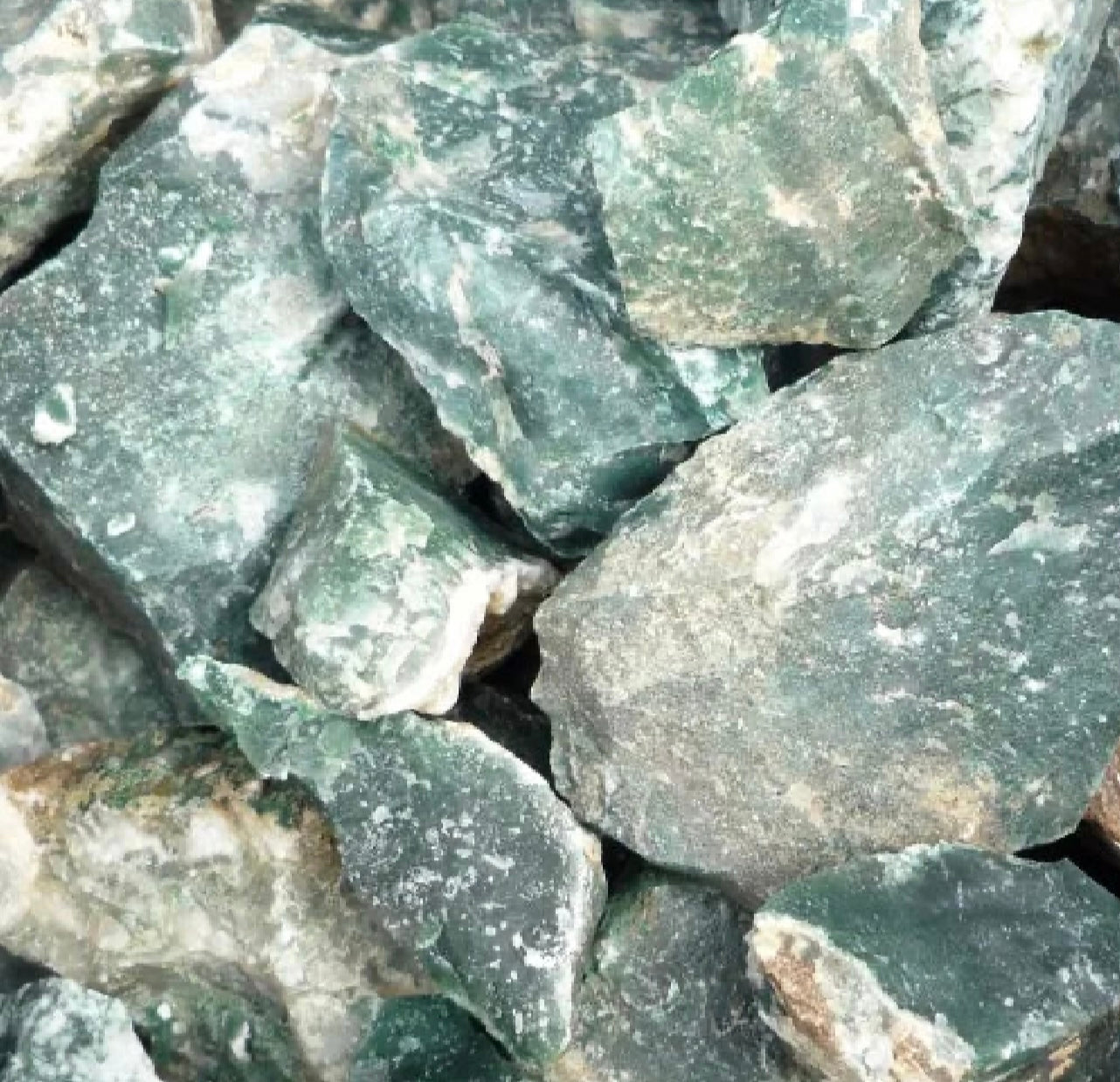 1kg Rough moss agate from India 20-50 mm ideal for tumbling