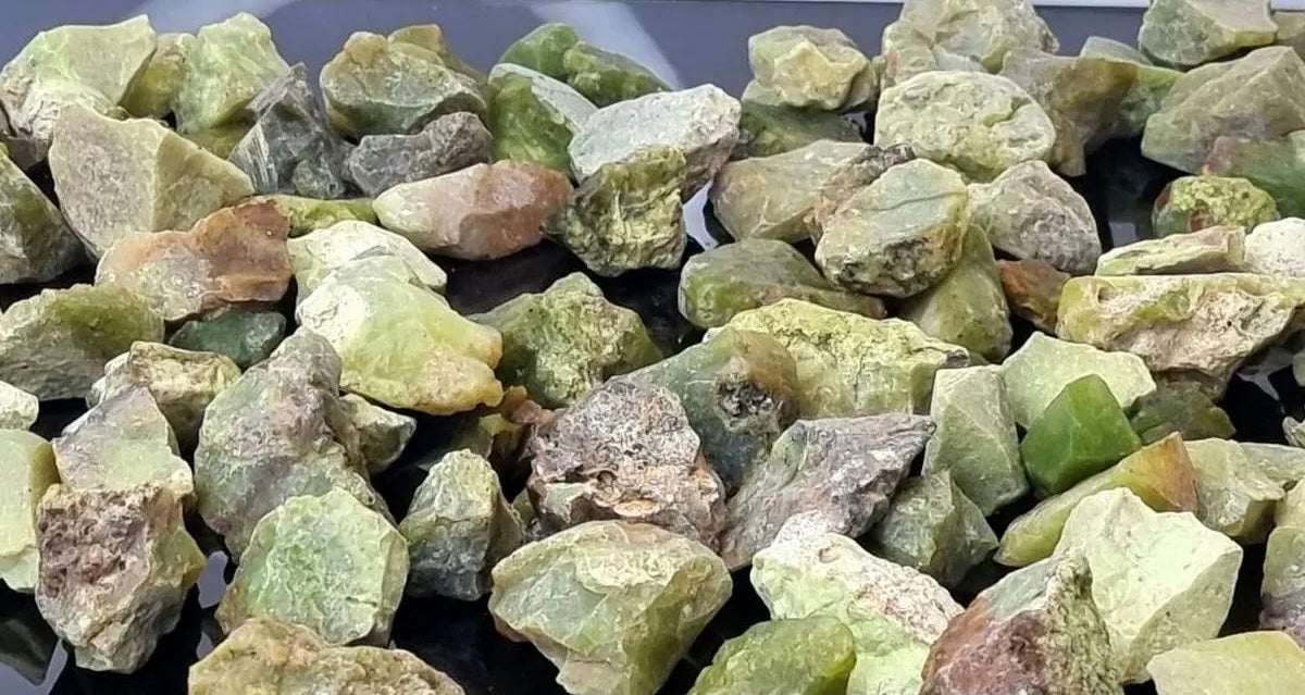 1kg Rough Green Opal – Madagascar – Natural Raw Stones