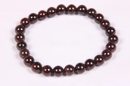 ❤️ Garnet Bracelet – 8mm Beads on Elastic | Passion, Strength & Root Chakra Energy