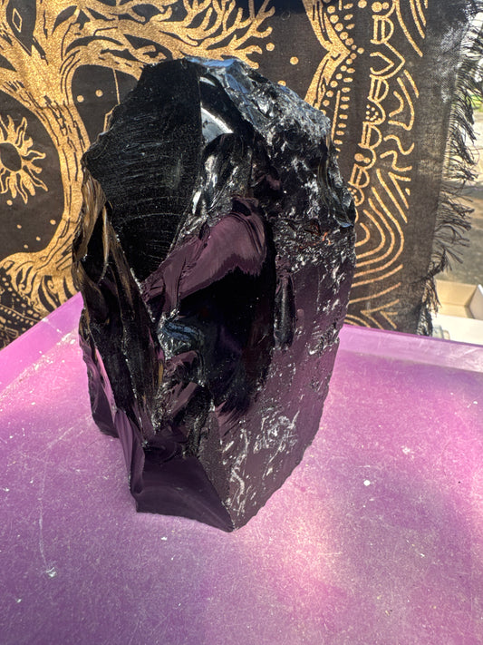 Black Obsidian  1579 grams 16 cm tall Rough with a cut base – Natural Volcanic Glass – E34