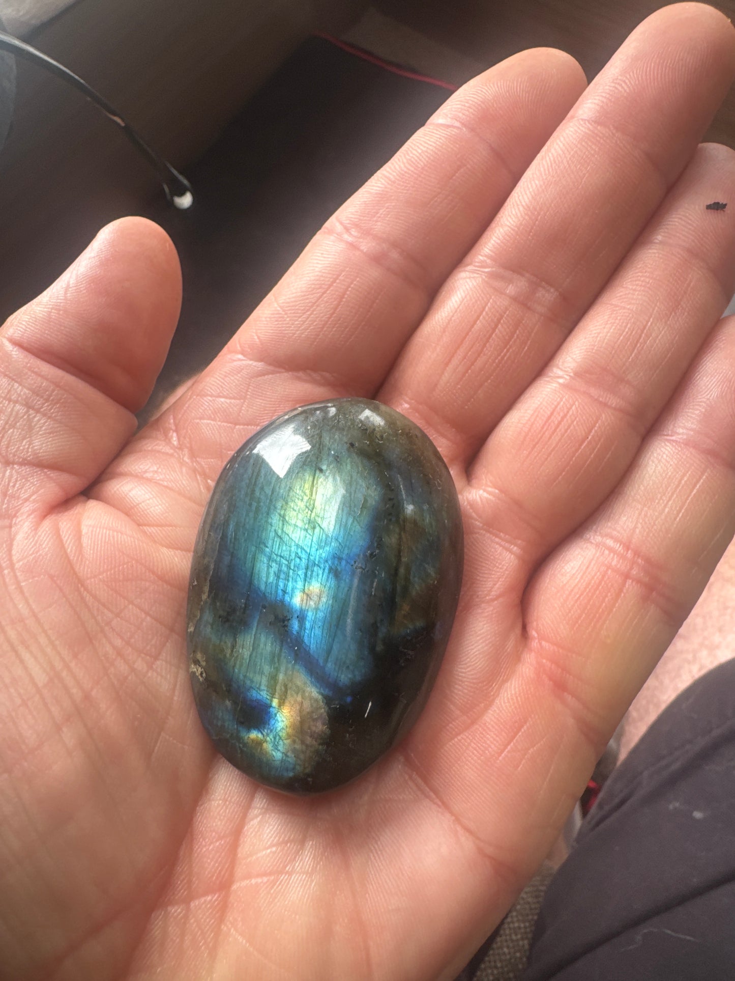 Labradorite Palmstone — Natural Flash & Protective Energy 70 grams EBY2#6