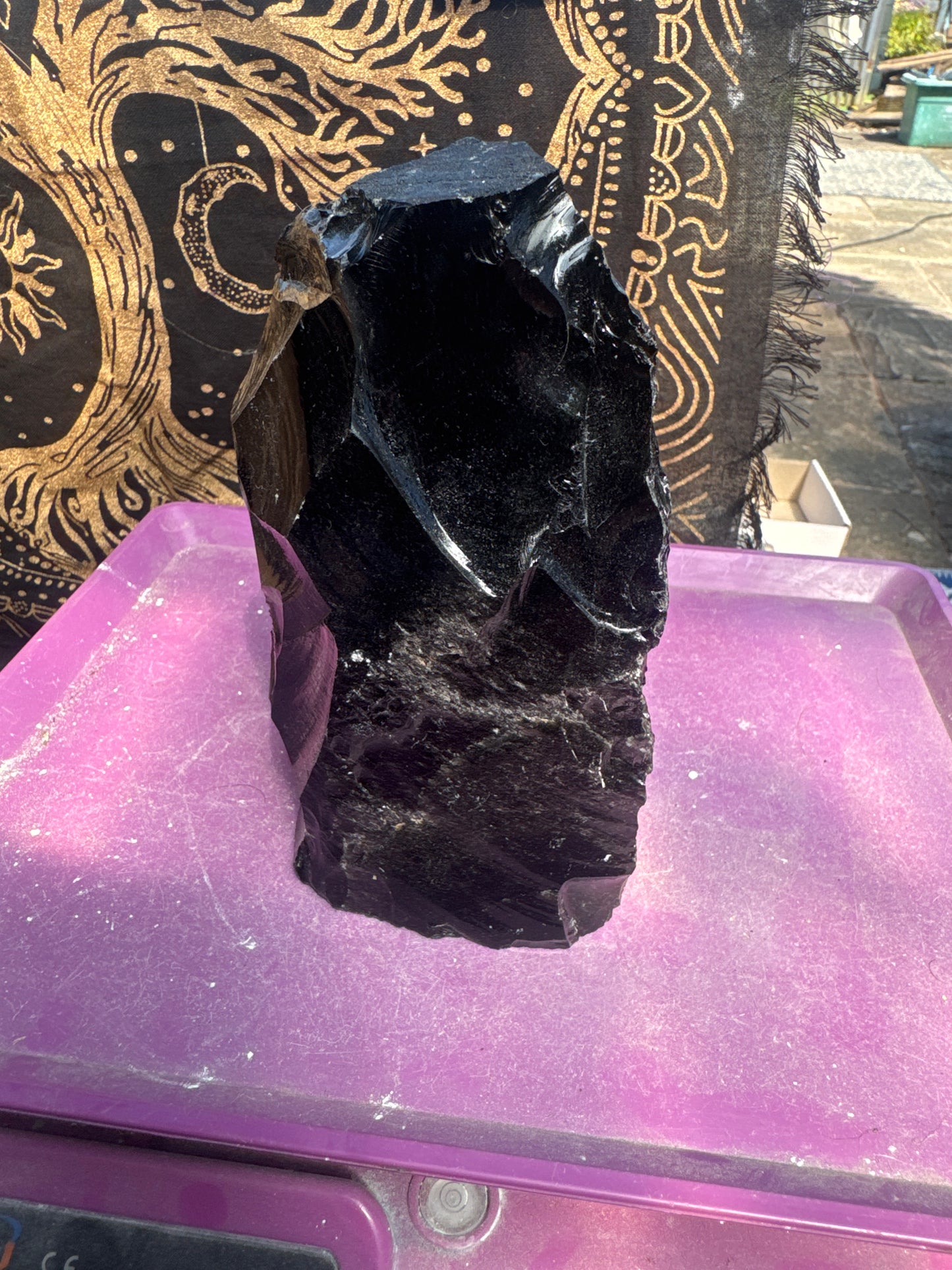 Black Obsidian  1579 grams 16 cm tall Rough with a cut base – Natural Volcanic Glass – E34