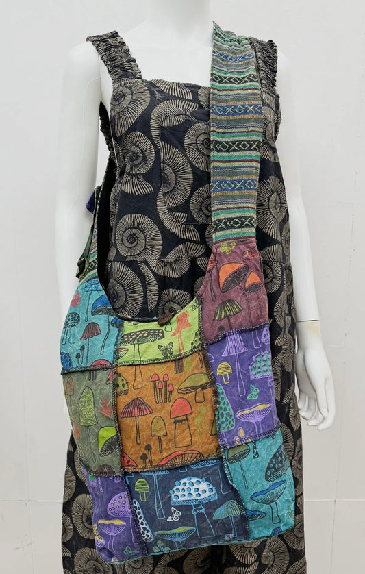 Multicolour
Mushroom Patchwork
Crossbody Cotton Bag