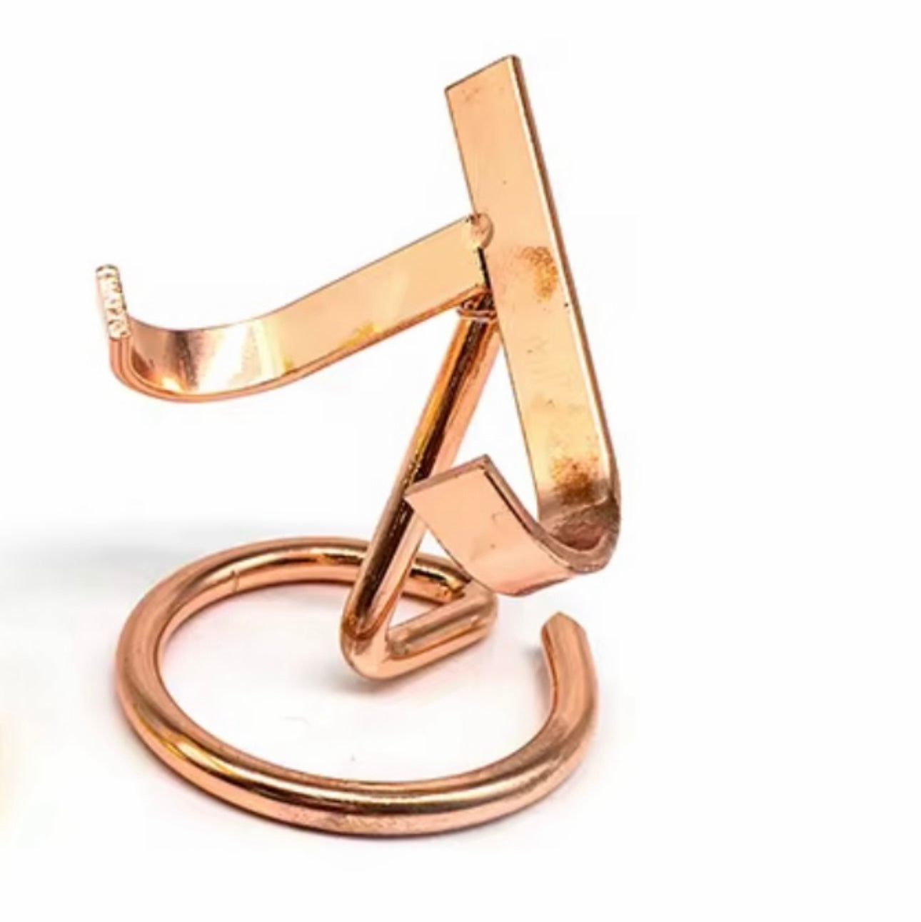 Large rose gold / copper colour stands for heart shaped crystals