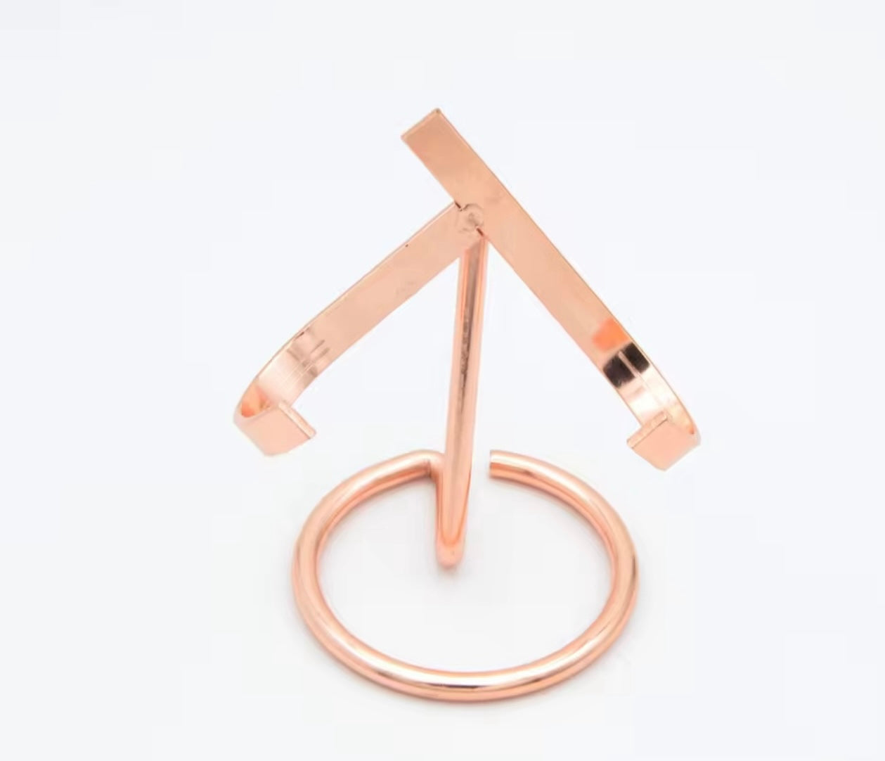 Large rose gold / copper colour stands for heart shaped crystals
