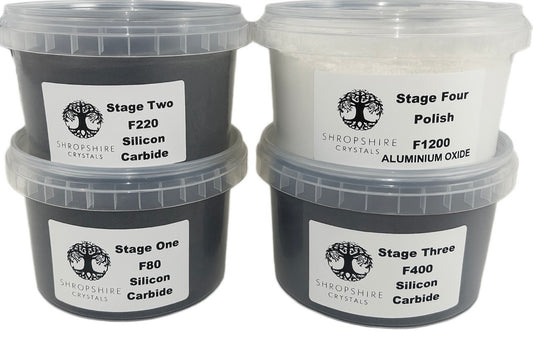 Rock Tumbling Grit Kit – 4 Stages – 200g Coarse to Pre‑Polish + 100g Final Polish – Silicon Carbide & Aluminium Oxide – Shropshire Crystals