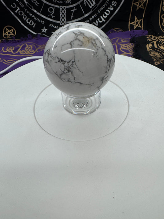Howlite sphere lft1#5