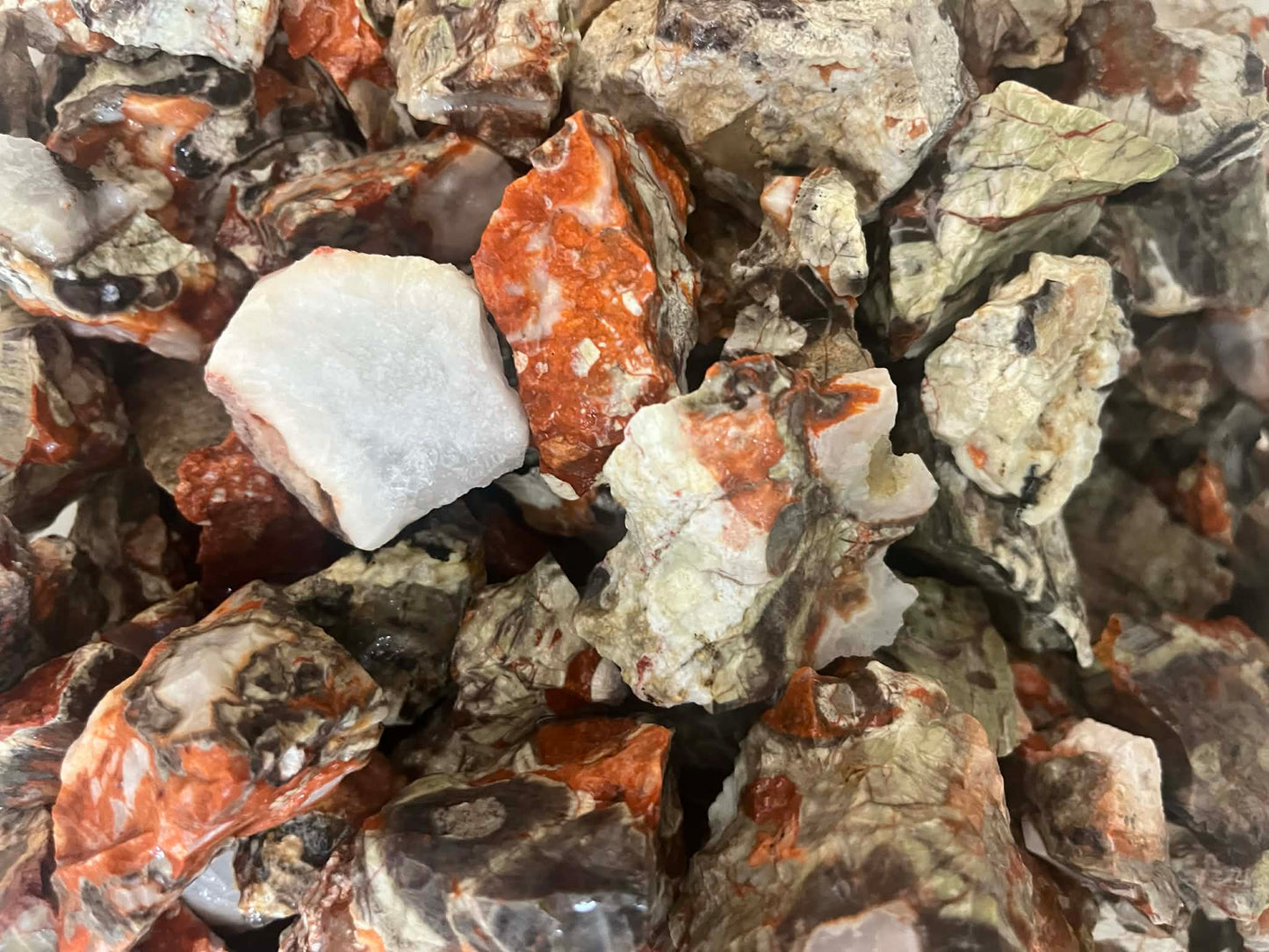 1kg Rough Money Agate (Indonesian Bloodstone) – Natural Green & Red Chalcedony